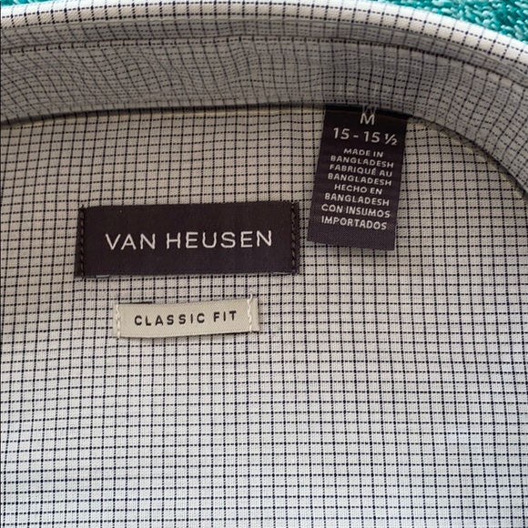 NWT men’s button down shirt medium. Van Heusen - Picture 3 of 9